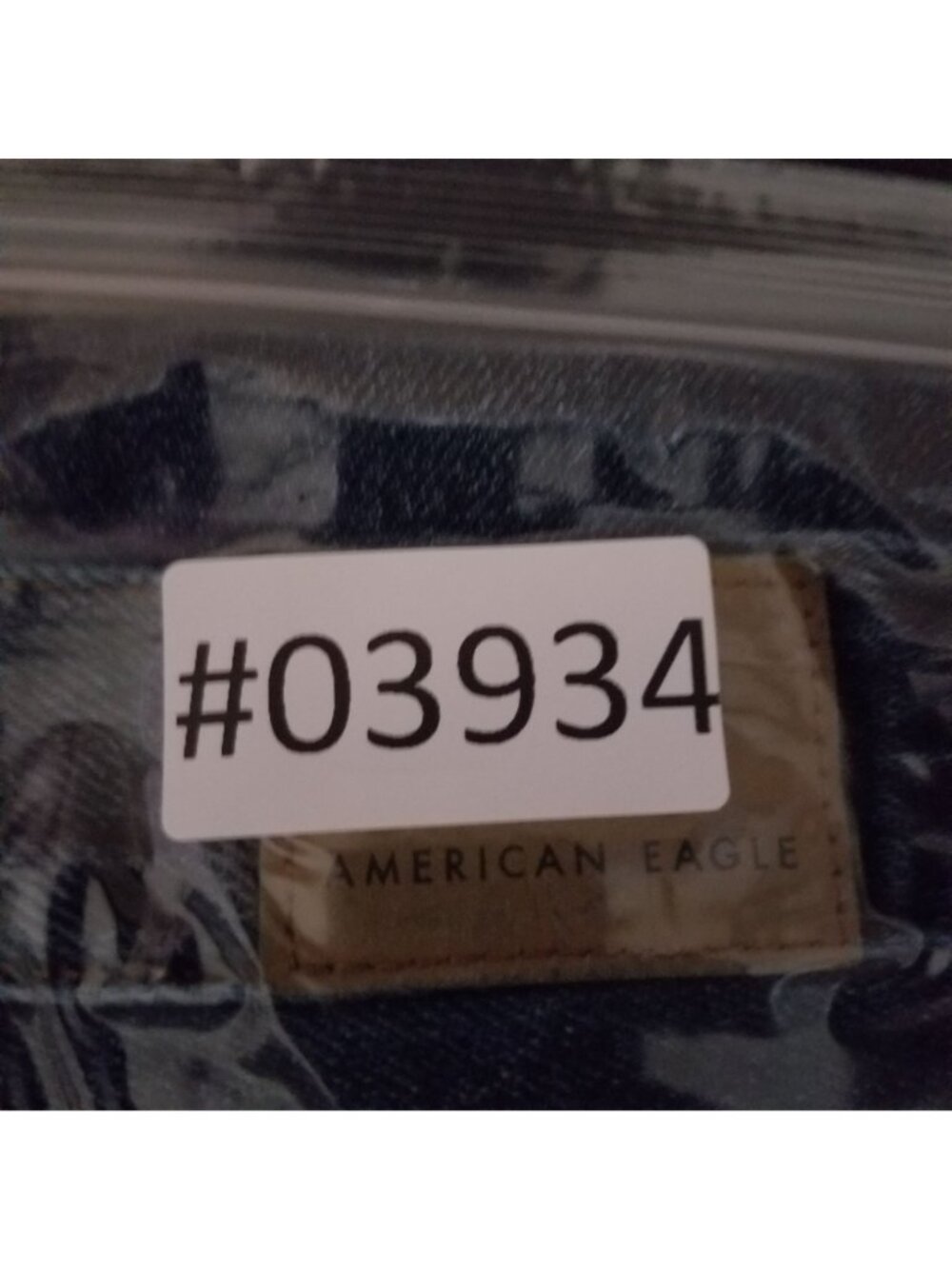 AEO Jeans Womens 4 Blue Cotton Denim Button Fly Hi Rise Girlfriend - Picture 15 of 15